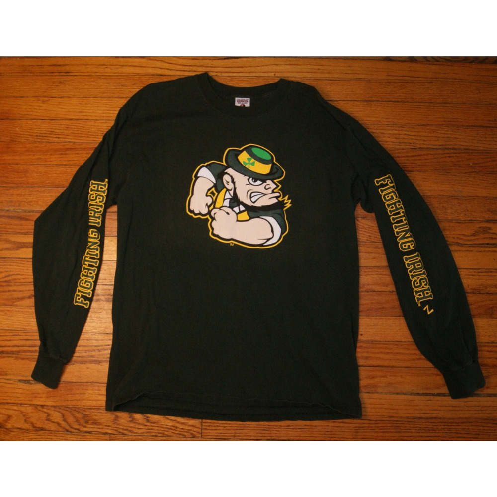 NOTRE DAME FIGHTING IRISH Mens L Green Long Sleeve TShirt Zephyr Spell Out Arms